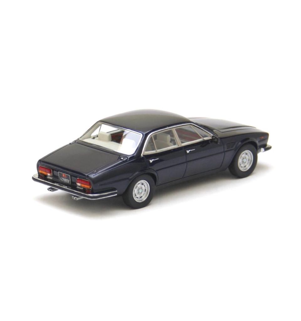 Deauville - De Tomaso toy car collectible - Main Image 2