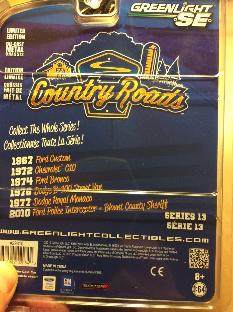 Greenlight 1972 Chevrolet C10 - 2015 Greenlight Country Roads Series 13 toy car collectible - Main Image 2