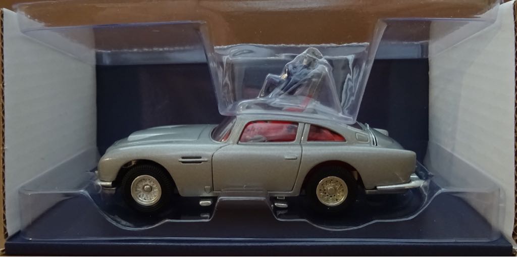 ASTON MARTIN DB5 - S1 toy car collectible - Main Image 2