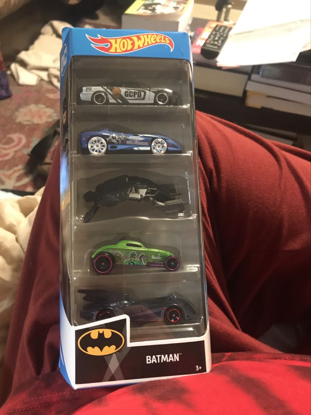 Batman 5 Pack - Batman 5 - 15 HW City toy car collectible - Main Image 3