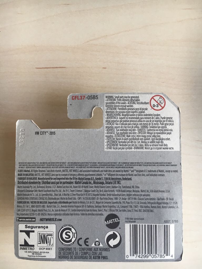 Mig Rig - 15 HW City toy car collectible - Main Image 2