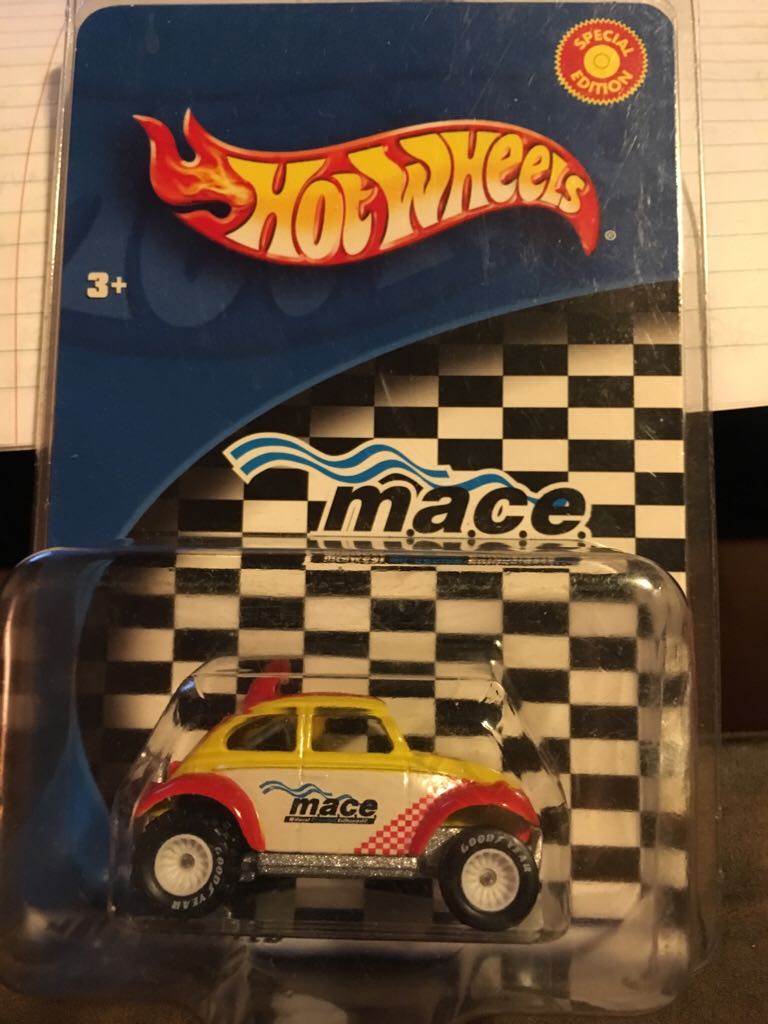 Baja Bug - 2002 M.A.C.E. toy car collectible - Main Image 2