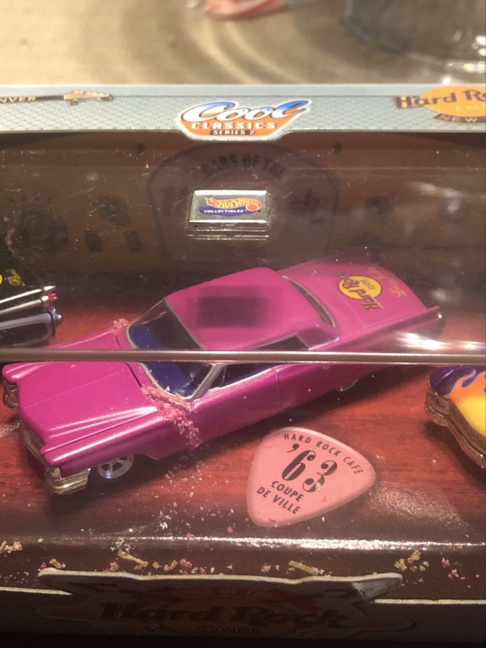 Hard Rock Café - Cool Classics Series 2 toy car collectible - Main Image 2