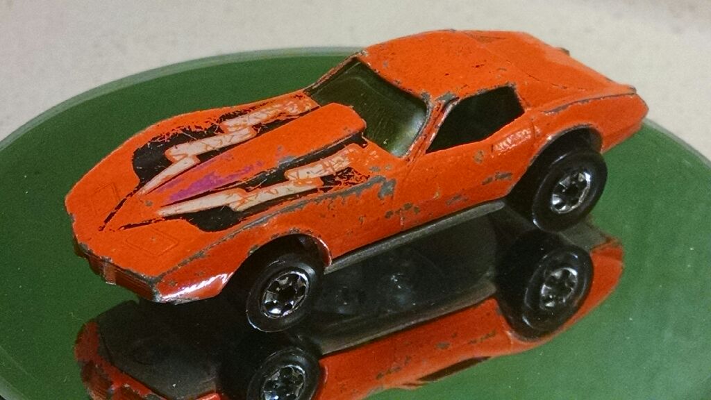 Corvette Stingray - Rescue - 1980 Hot Wheels toy car collectible - Main Image 1