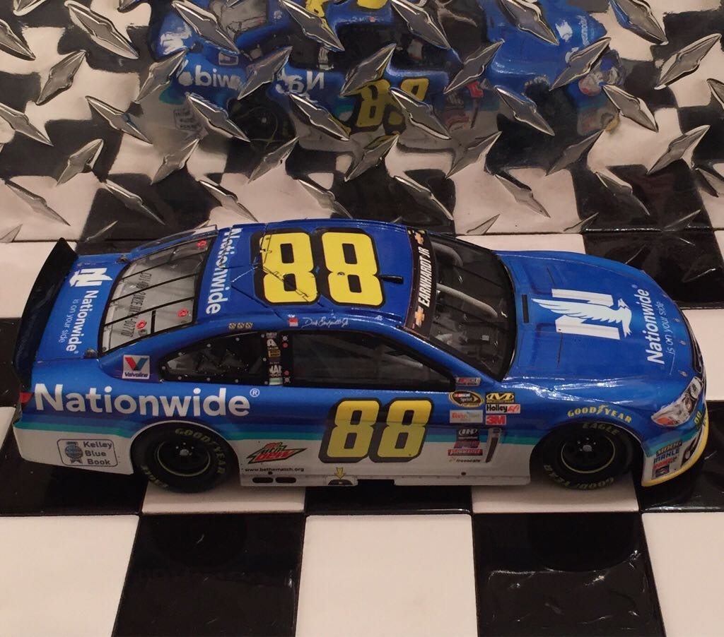 Dale Earnhardt Jr. - NASCAR Sprint Cup Series toy car collectible - Main Image 2