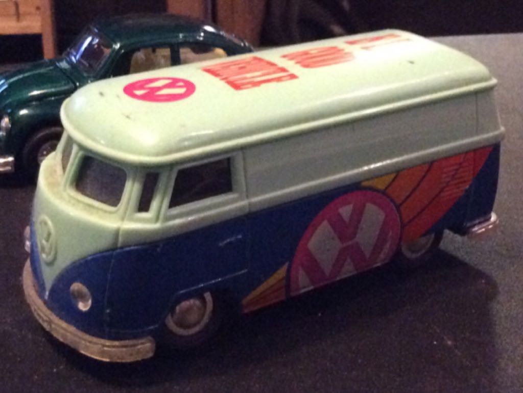 Volkswagen Bus Panel Van toy car collectible - Main Image 2