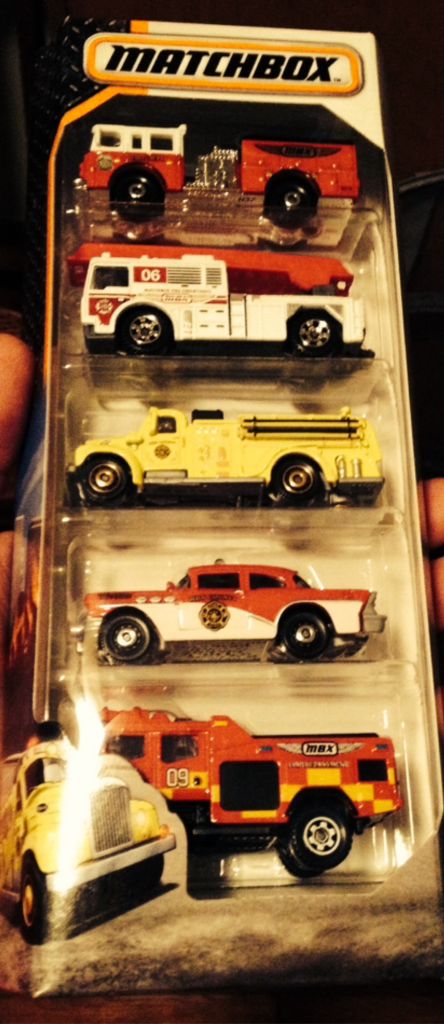 Matchbox ’63 B Model Mac Pumper  toy car collectible - Main Image 2