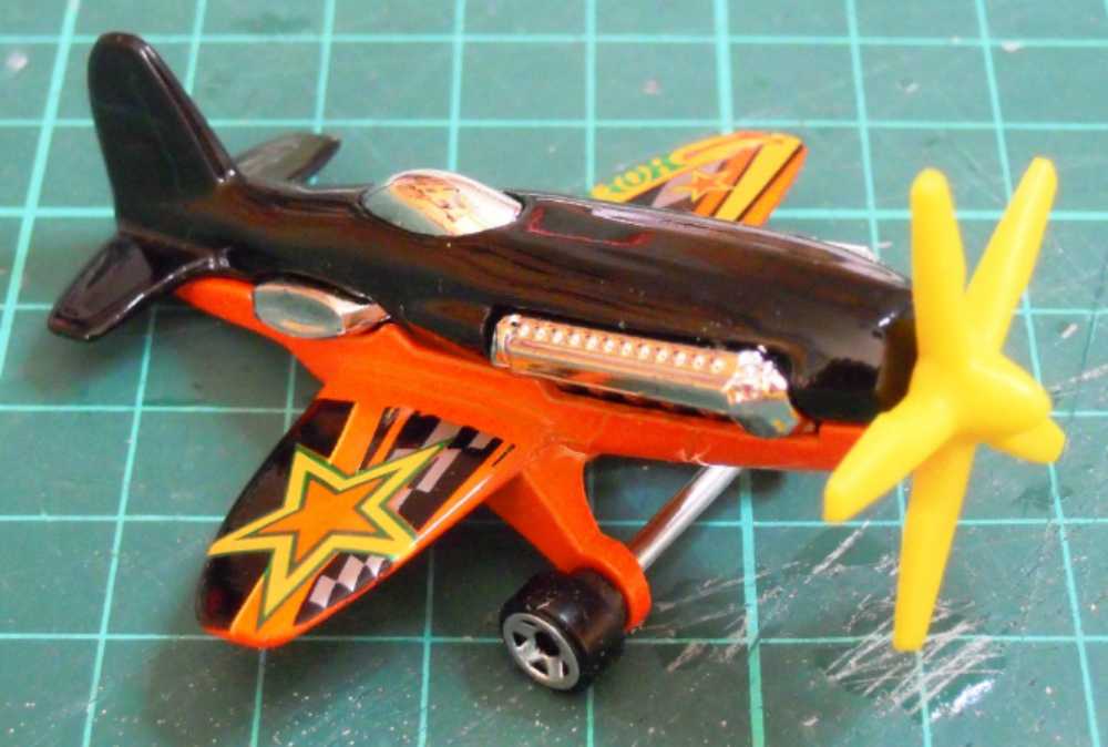 Mad Propz - HW Off-Road/Sky Show toy car collectible - Main Image 2