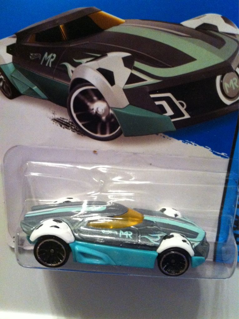 MR11 - HW City toy car collectible - Main Image 2