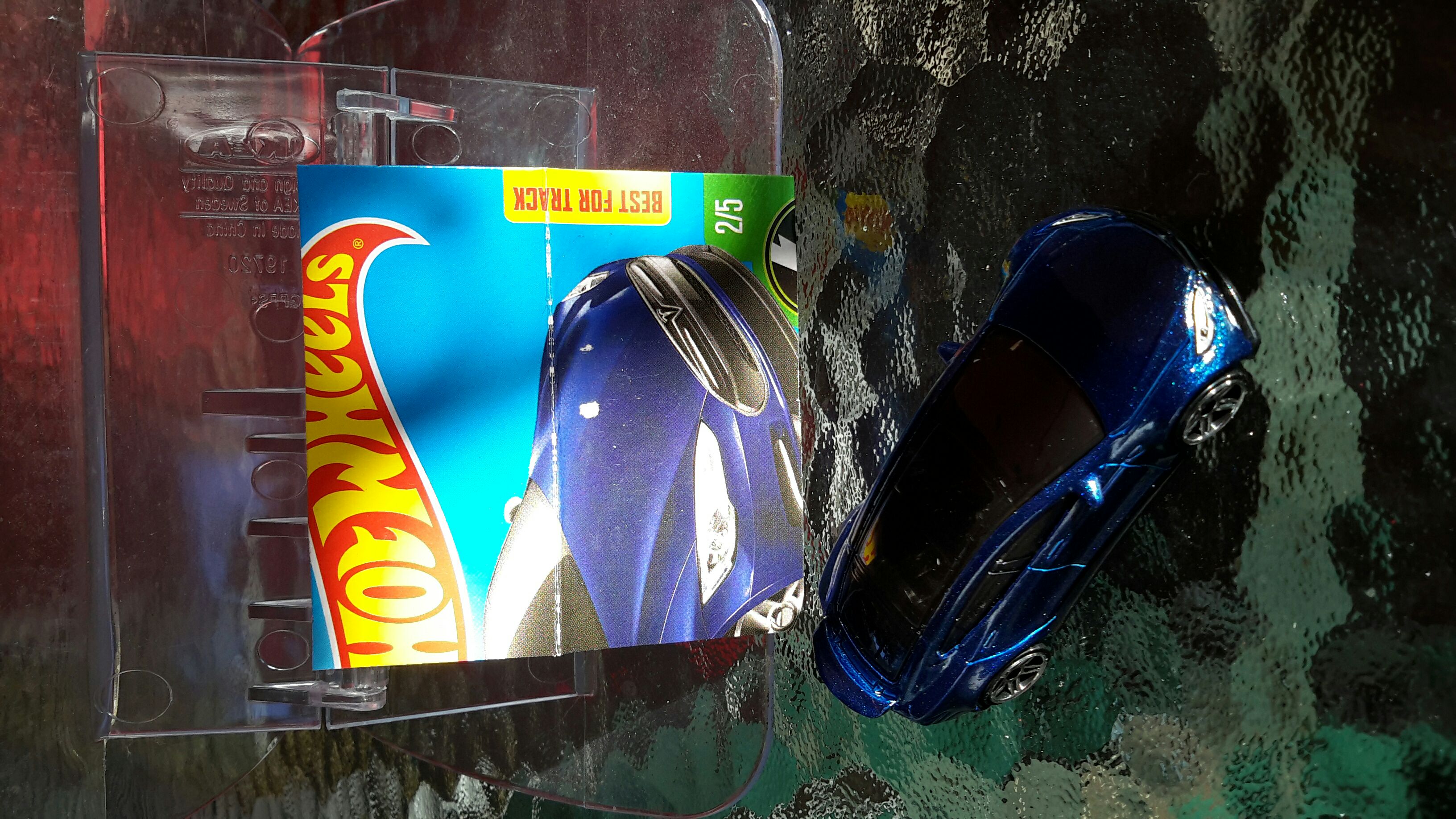 Tesla Model s - Green Speed toy car collectible - Main Image 2