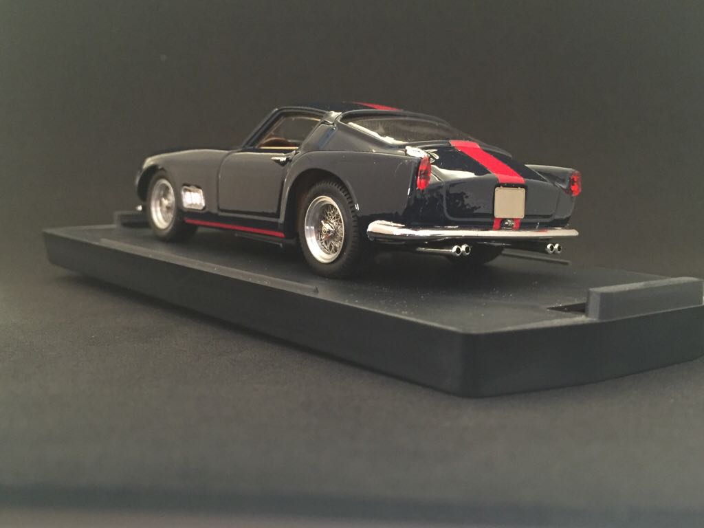 Ferrari 250  toy car collectible - Main Image 2