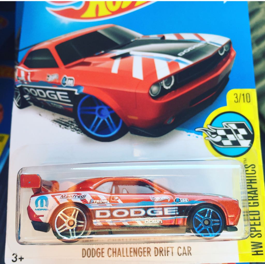 DODGE CHALLENGER DRIFT CAR - HW Speed Graphics toy car collectible - Main Image 1