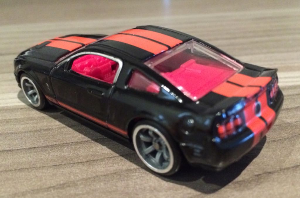 07 Shelby GT-500 - Speed Machines toy car collectible - Main Image 2