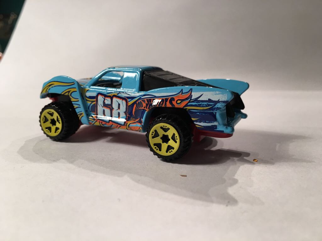 Racing - Hotwheels toy car collectible - Main Image 2