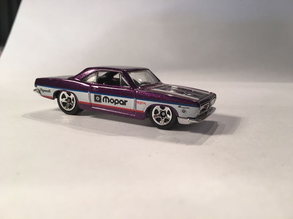 Lotus Spirit S1 Retro Entertainment