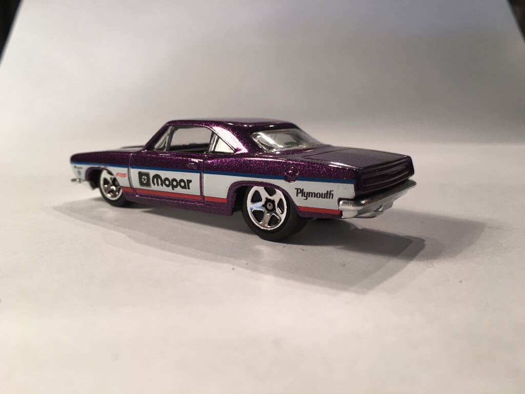 Plymouth - Hotwheels toy car collectible - Main Image 2