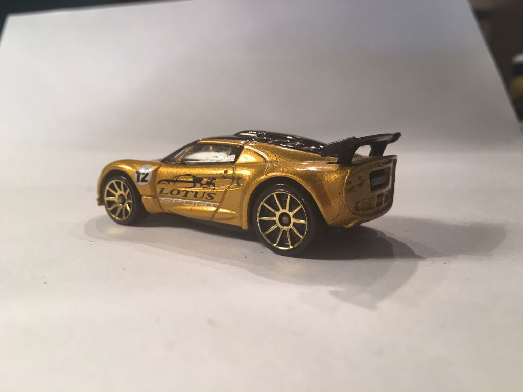 Lotus - Hotwheels toy car collectible - Main Image 2