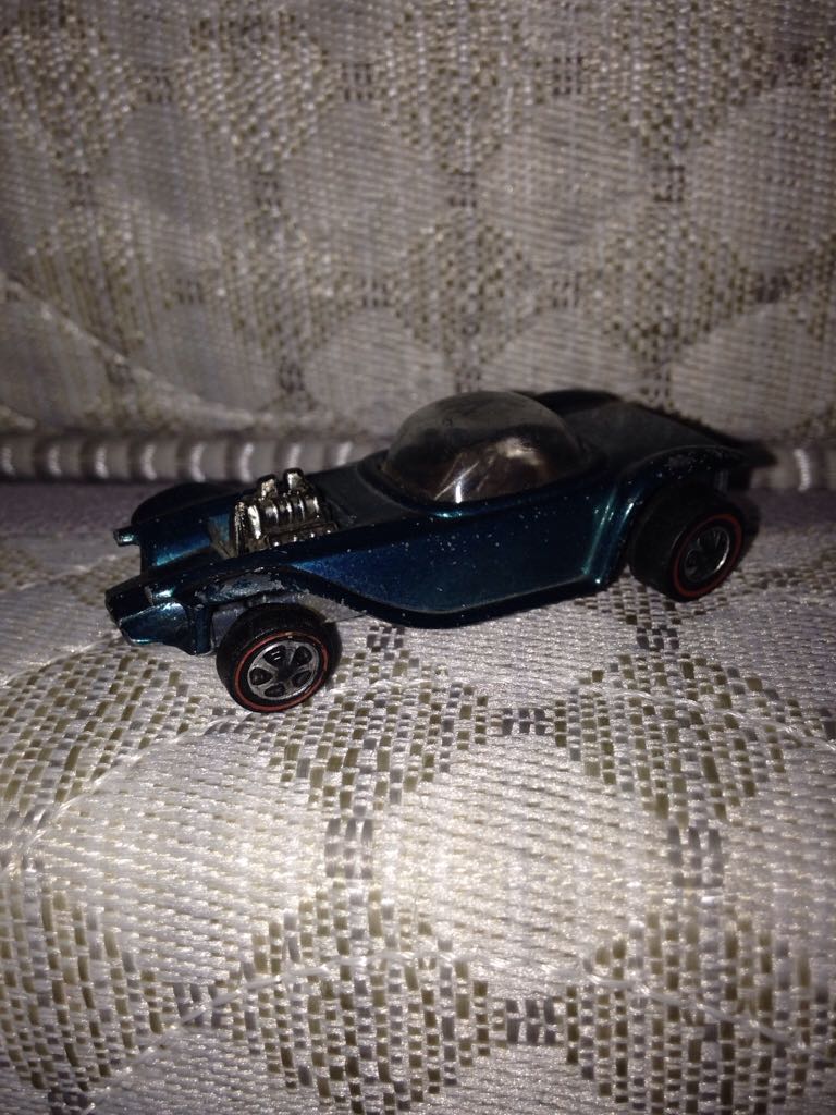 Beatnik Bandit Redline  toy car collectible - Main Image 2