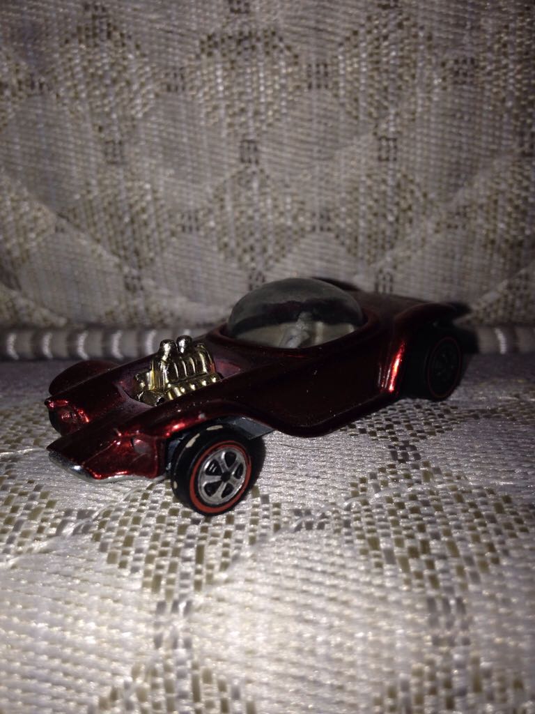 Beatnik Bandit Redline  toy car collectible - Main Image 2
