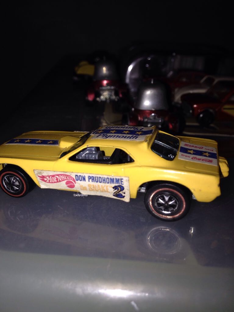 Plymouth Snake Redline  toy car collectible - Main Image 2