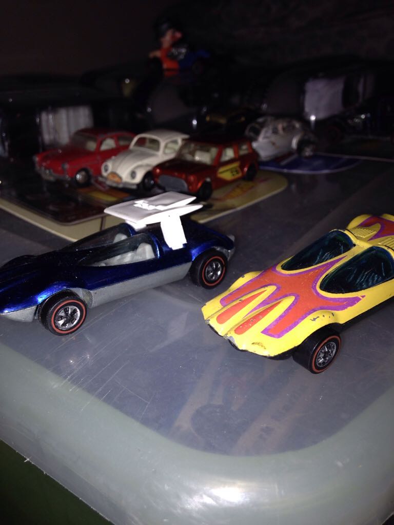 Swinging Wing - 1970 Hot Wheels toy car collectible - Main Image 2