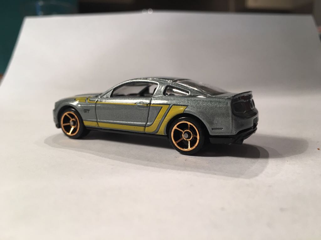 Ford - Hotwheels toy car collectible - Main Image 2