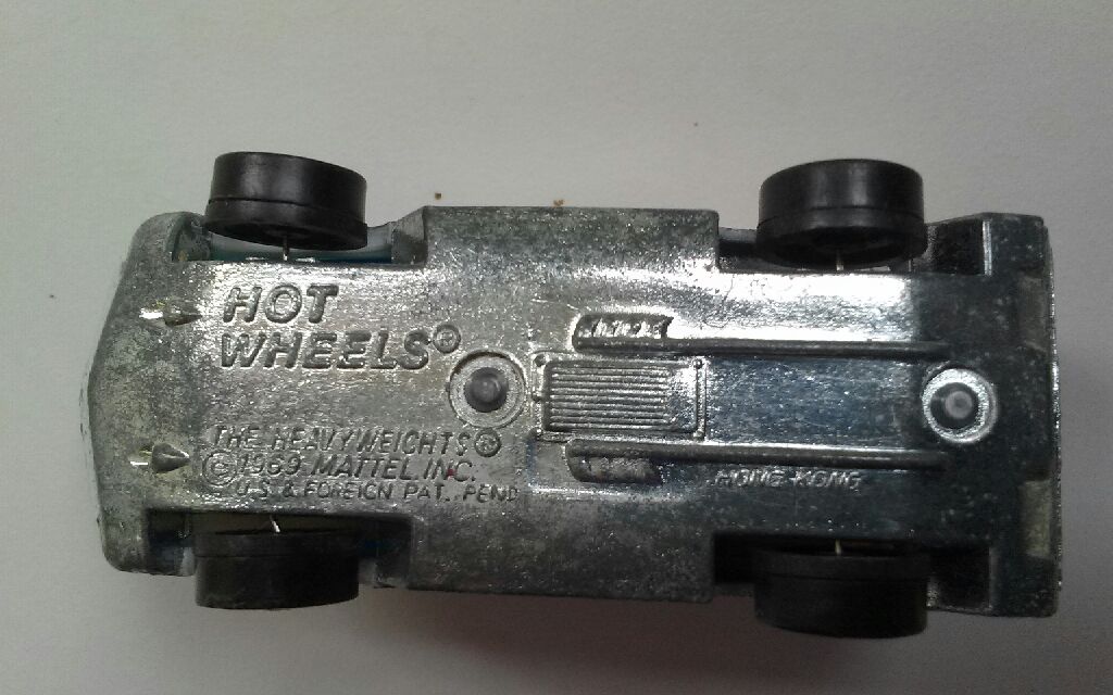 heavyweight Bucket  toy car collectible - Main Image 2