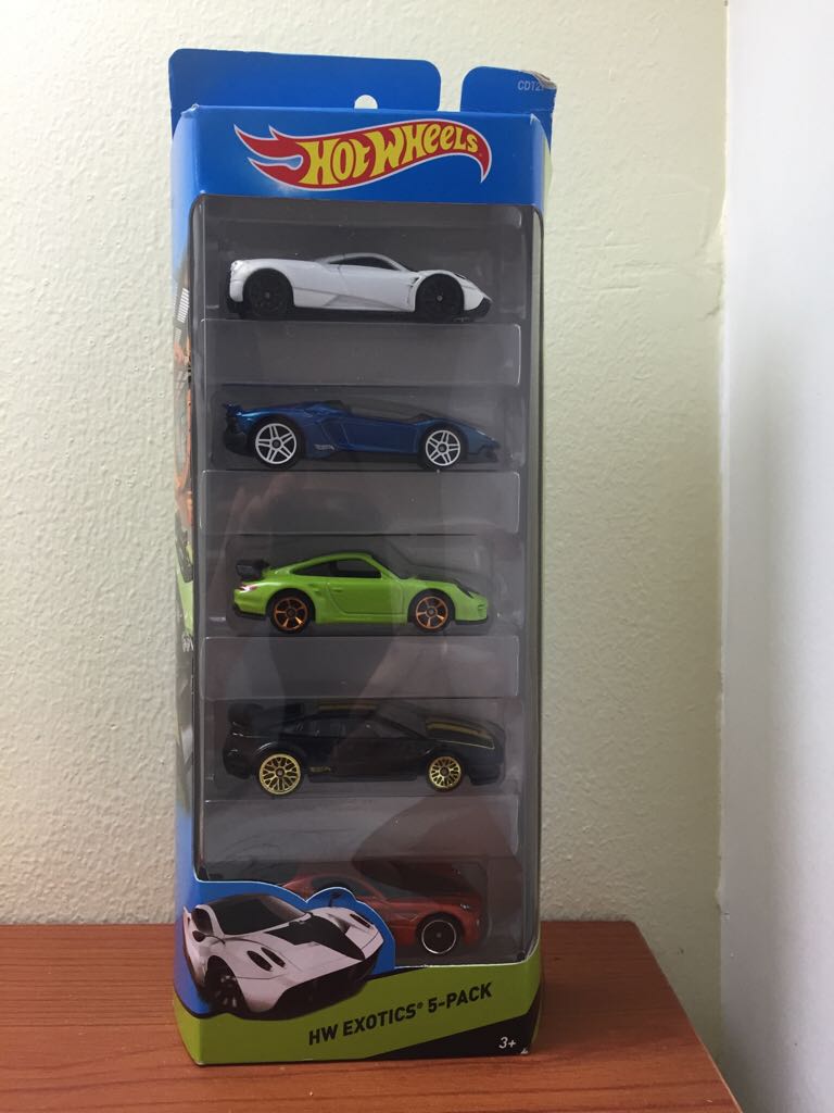 Pagani Huayra - HW Exotics 5-Pack toy car collectible - Main Image 1