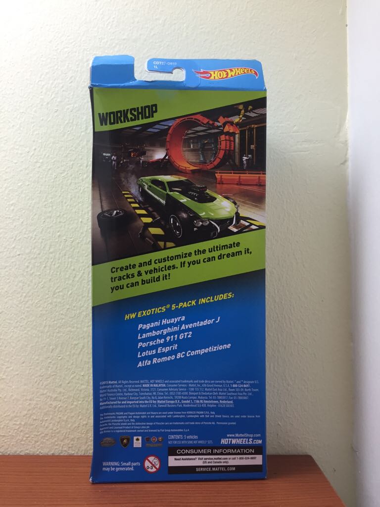 Pagani Huayra - HW Exotics 5-Pack toy car collectible - Main Image 2