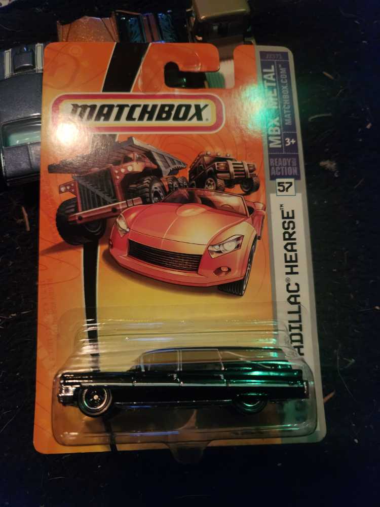 Matchbox 1963 Cadillac Hearse - Mbx Metal toy car collectible - Main Image 3
