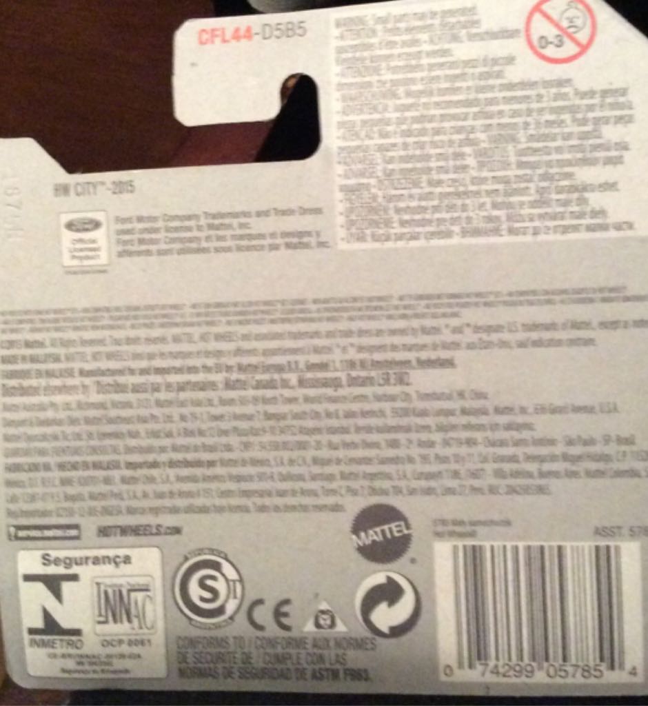 Hot wheels Ford Mustang GT Concept - HW City toy car collectible - Main Image 2