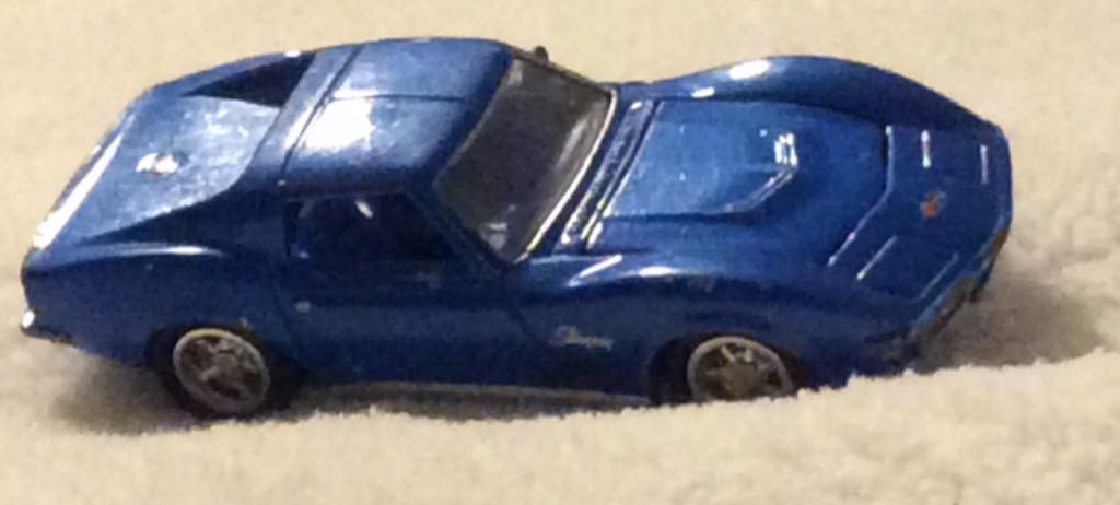 Maisto Volkswagen Van ’Samba’