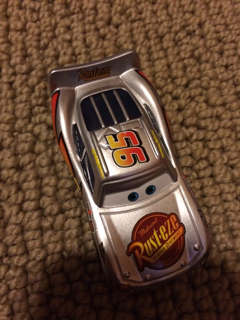 Lightning McQueen Silver  toy car collectible - Main Image 1