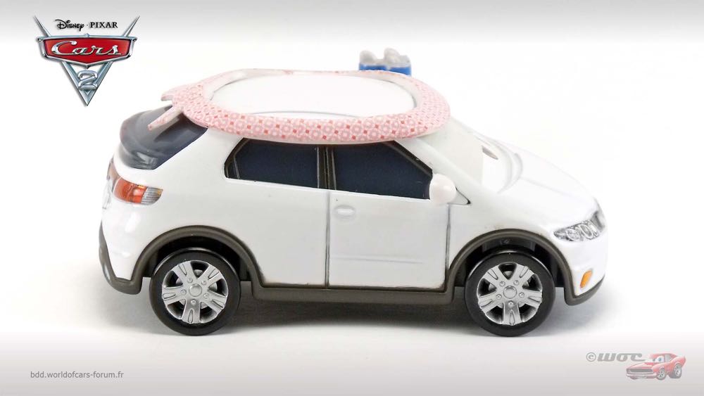 Zen Master Pitty - (2022 - Cars 2022) Movie Moments toy car collectible - Main Image 3