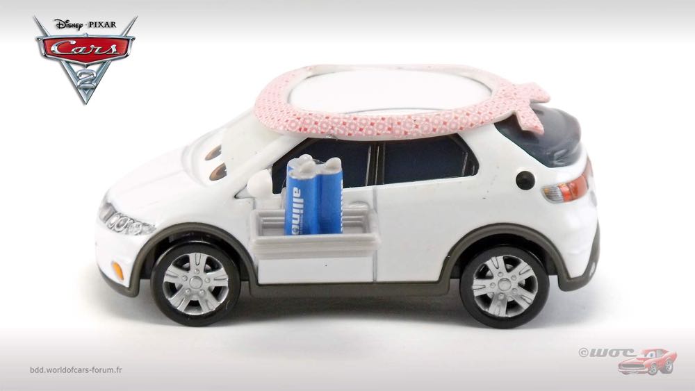 Zen Master Pitty - (2022 - Cars 2022) Movie Moments toy car collectible - Main Image 4