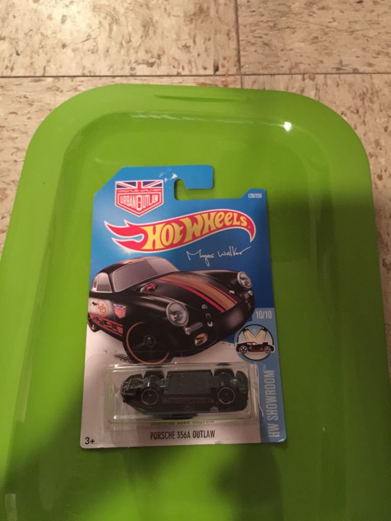 Porche 356a Outlaw - HW Showroom toy car collectible - Main Image 2