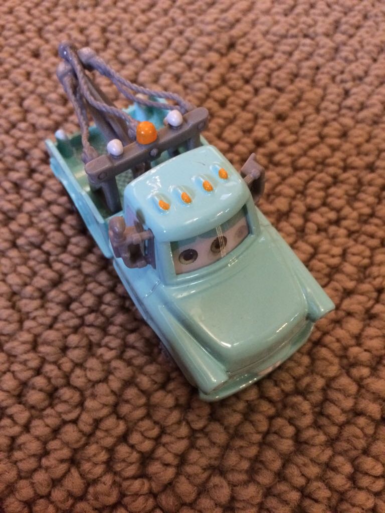 Brand New Mater - (2012 - RADIATOR SPRINGS CLASSICS) PACK OF 3 (30) toy car collectible - Main Image 1