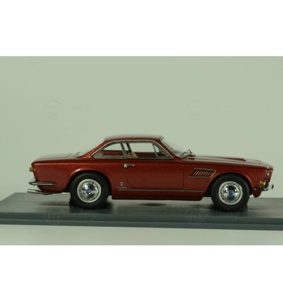 Sebring - Maserati toy car collectible - Main Image 2