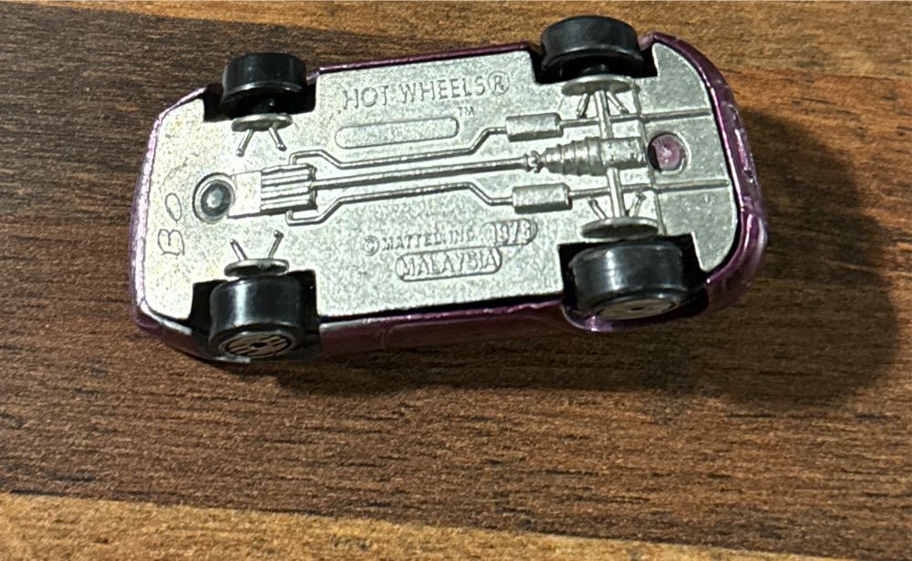 Porsche 928 - Nightstreaker toy car collectible - Main Image 3