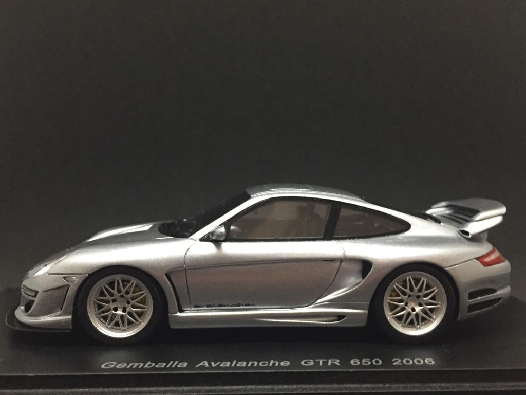 Porsche Gemballa Avelanche GTR 650  toy car collectible - Main Image 1