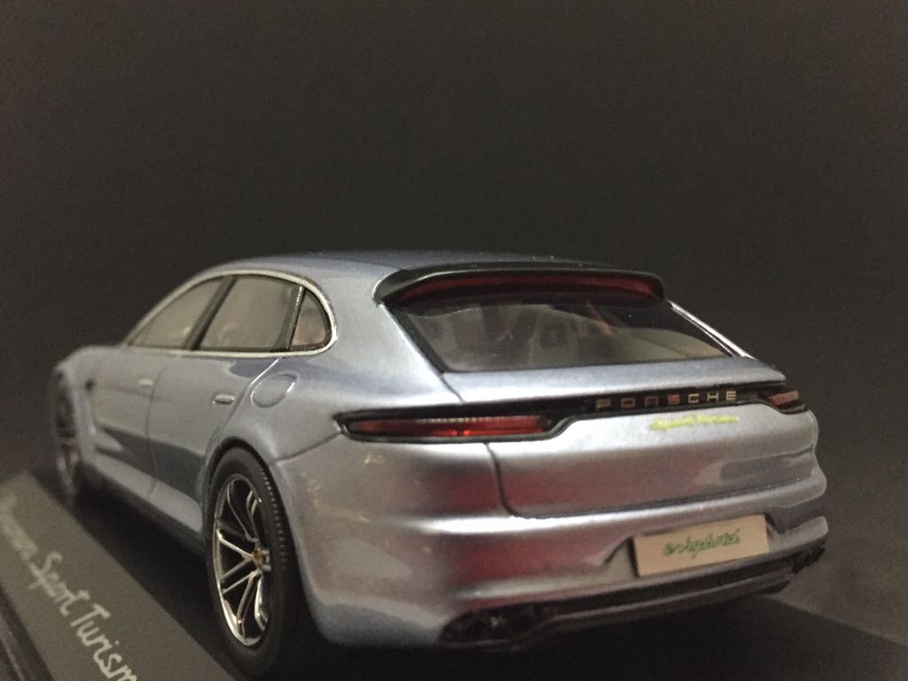 Porsche Panamera Sport Turismo - Porsche toy car collectible - Main Image 2