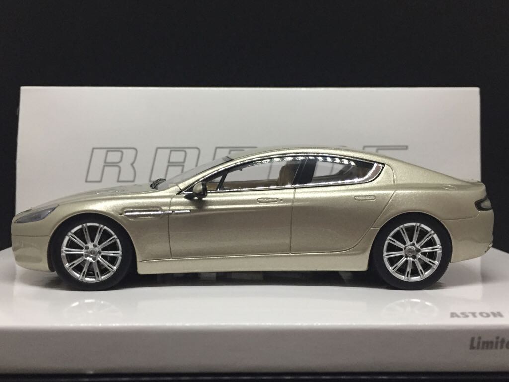 Aston Martin Rapide - Minichamps toy car collectible - Main Image 1