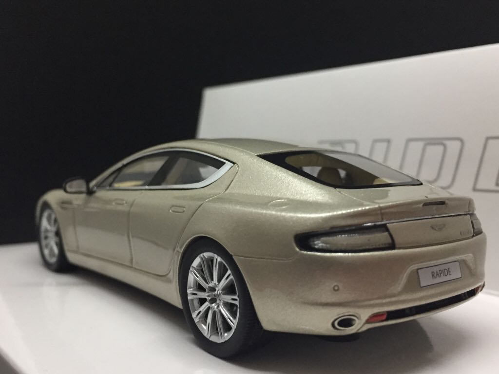 Aston Martin Rapide - Minichamps toy car collectible - Main Image 2