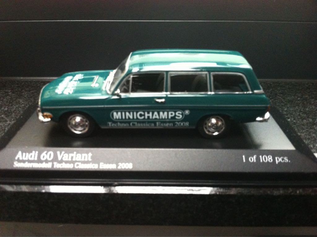 Disney Cars Dinoco Chick Hicks