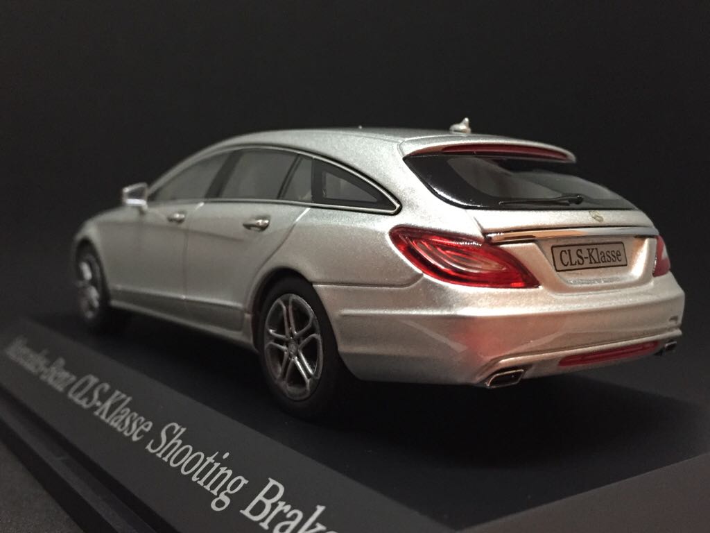 Mercedes-Benz CLS Shooting Brake - Norev toy car collectible - Main Image 2