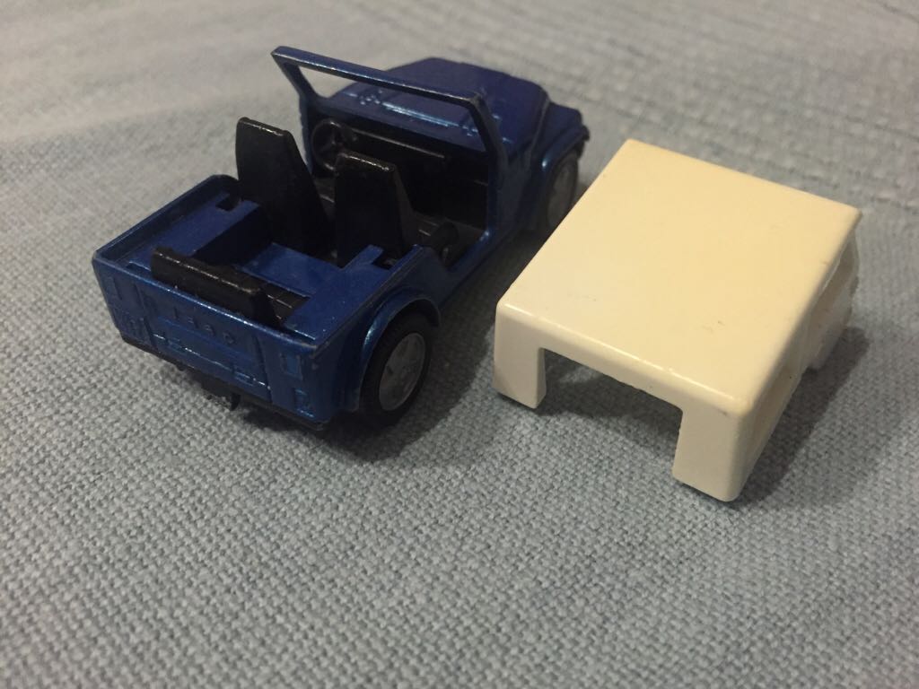 Jeep CJ-5 - Siku Super toy car collectible - Main Image 2