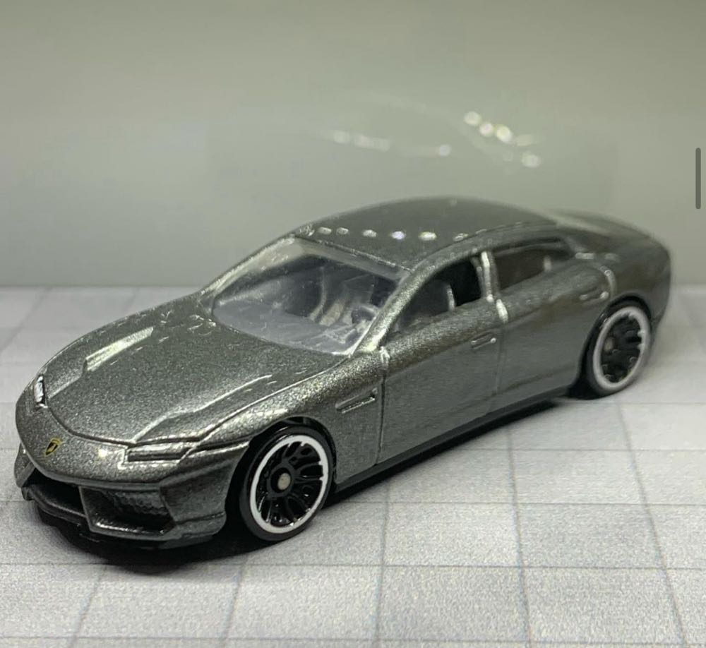 Lamborghini Estoque - ’11 New Models toy car collectible - Main Image 2