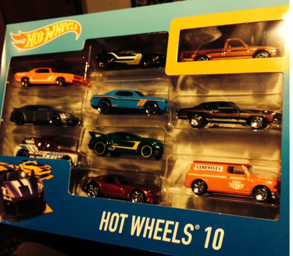 Custom 15 Ford Mustang - Hot Wheels 10 Pack toy car collectible - Main Image 2