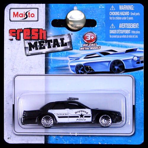 Ford Crown Victoria - Maisto toy car collectible - Main Image 1