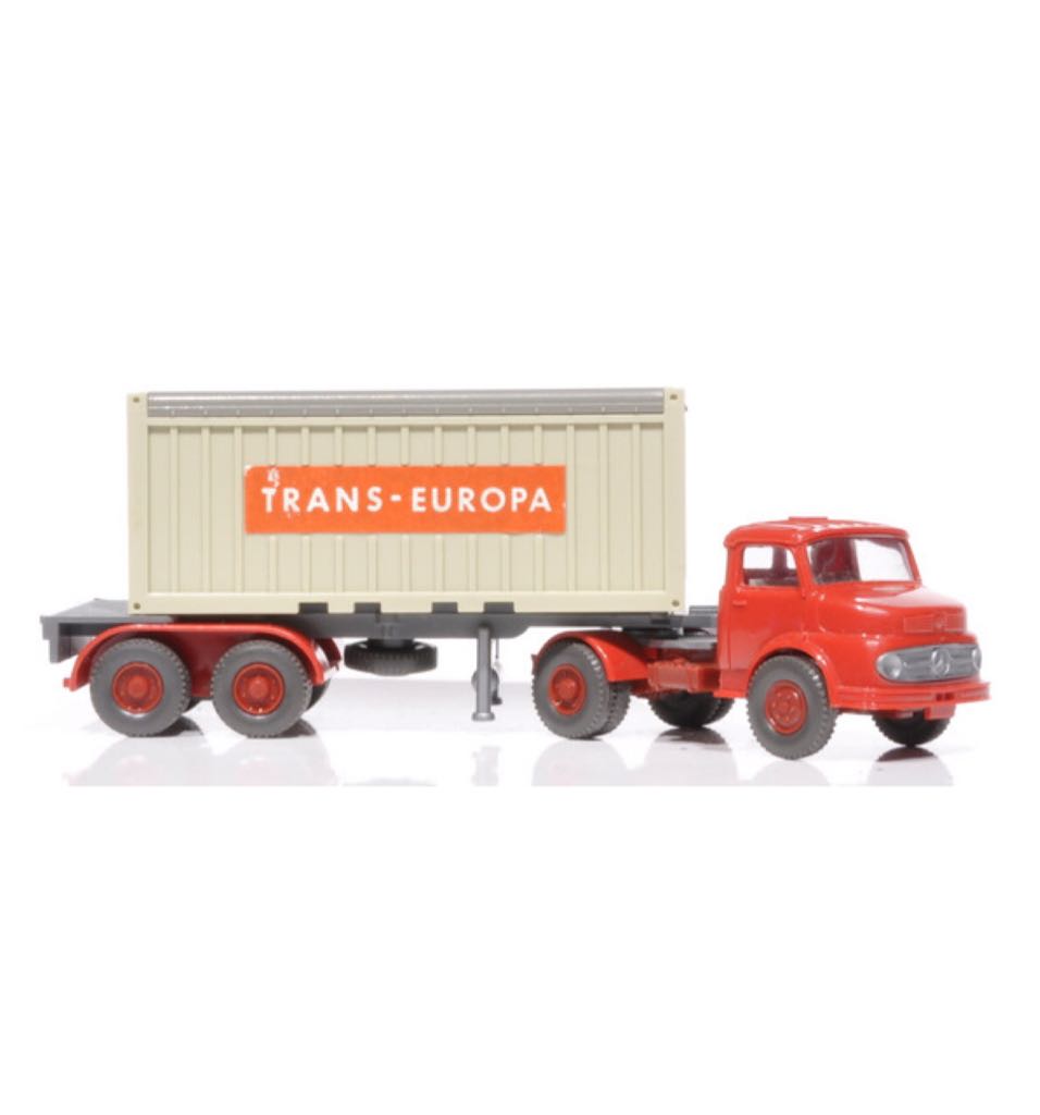 Mercedes Benz L 1413 Container Sattelzug - Mercedes Benz toy car collectible - Main Image 2